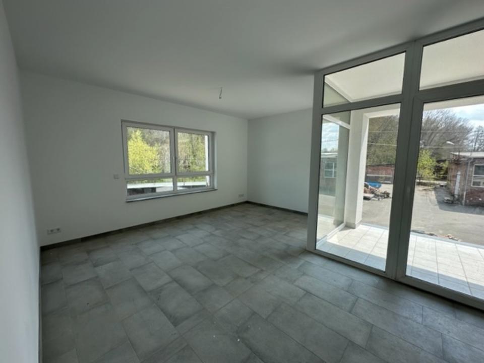 Thumbnail-sehr schöne 4 Raum Wohnung, mit Fußbodenheizung und Wärmepumpe