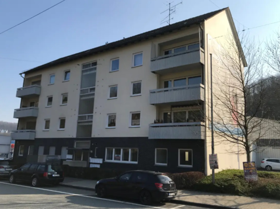 Thumbnail-ab 01.03.26: in 2023 modern renovierte, gut geschnittene, helle 1 ZKB nähe Stadion