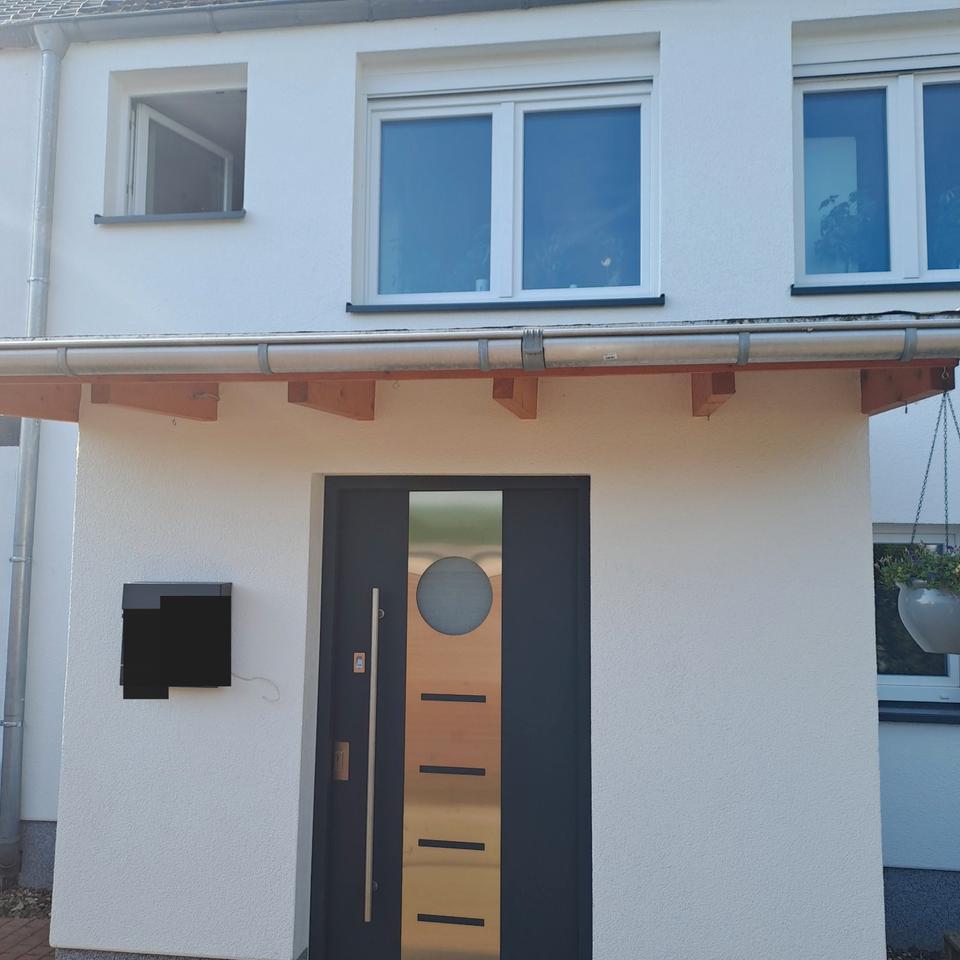 Thumbnail-Kernsaniertes Reihenmittelhaus in HannoverBornum