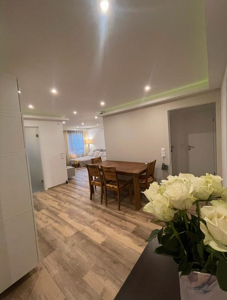 Thumbnail-Renovierte 3,5 Zimmer-Wohnung mit Balkon und Tiefgaragenbox