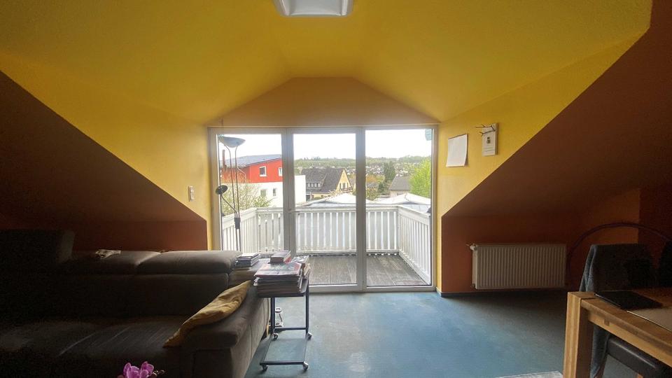 Thumbnail-Helle 2-Zi-DG-Wohnung mit großem Balkon, zentral in Hachenburg