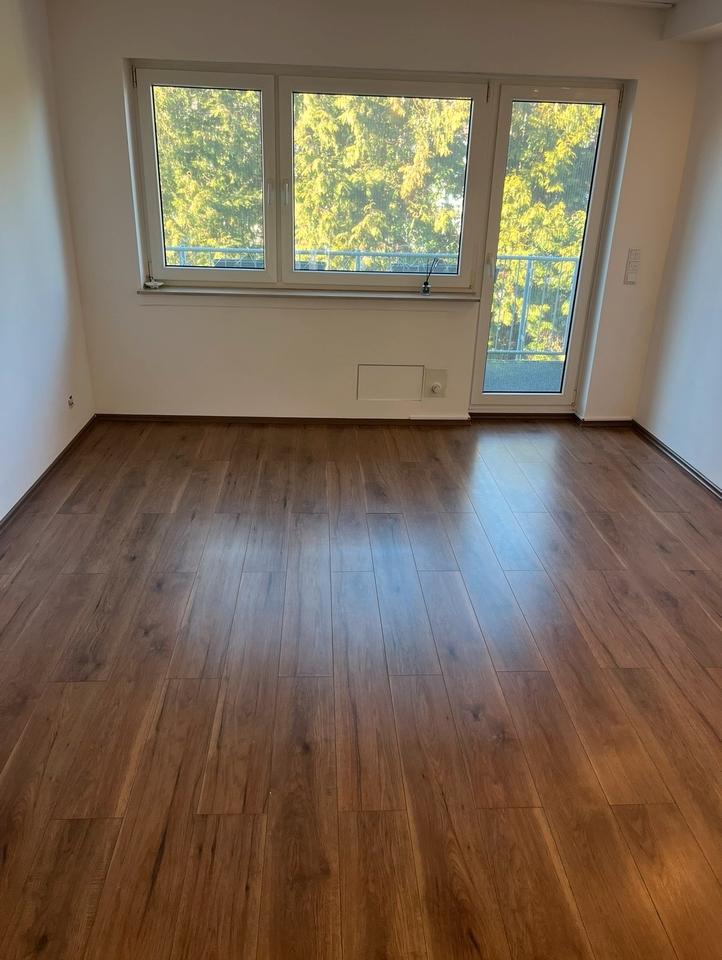Thumbnail-1 Zimmer Appartment Saniert , Stellplatz , Flughafennähe Köln