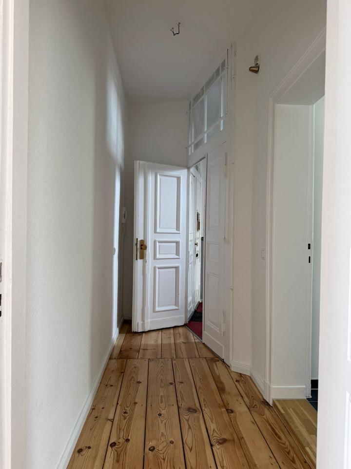 Thumbnail-Großzügige 4-Zimmer-Wohnung im Herzen der Innenstadt von Strausberg