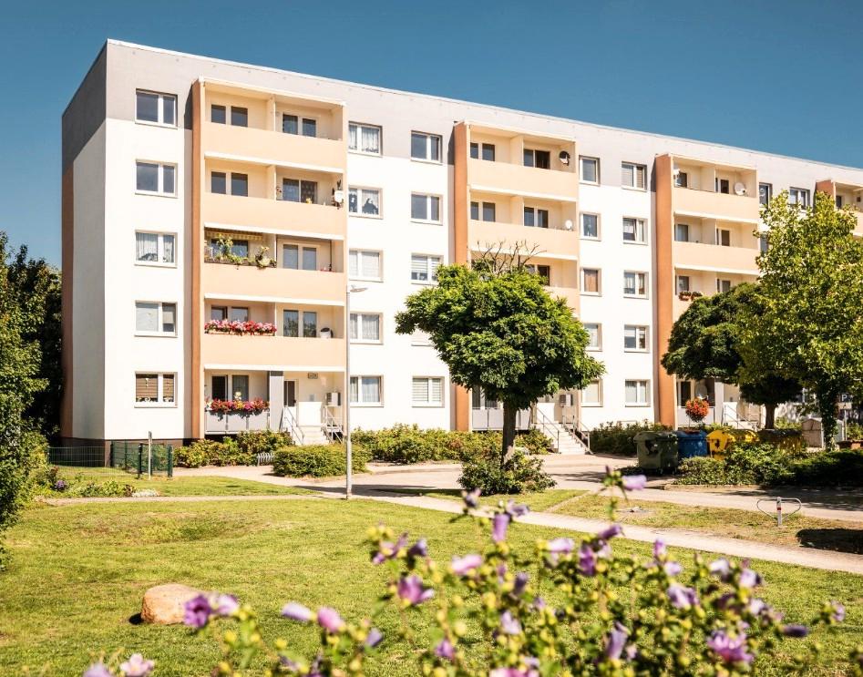 Thumbnail-Platz für die Familie - Wir sanieren für Sie 4-Raumwohnungen in Sandersdorf !