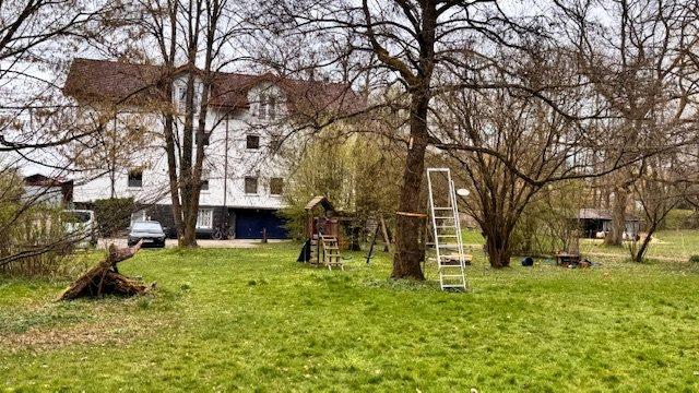 Thumbnail-Große Wohnung in Allendorf Lumda zu vermieten