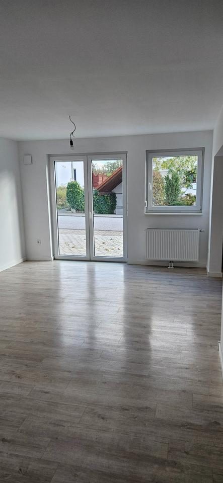 Thumbnail-Helle, moderne 3 Zimmer-Wohnung in Waldmohr