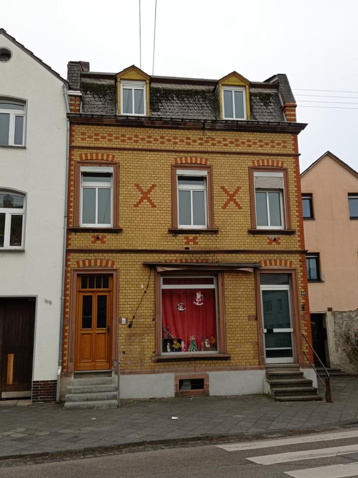 Thumbnail-1 Familienhaus 6ZKB