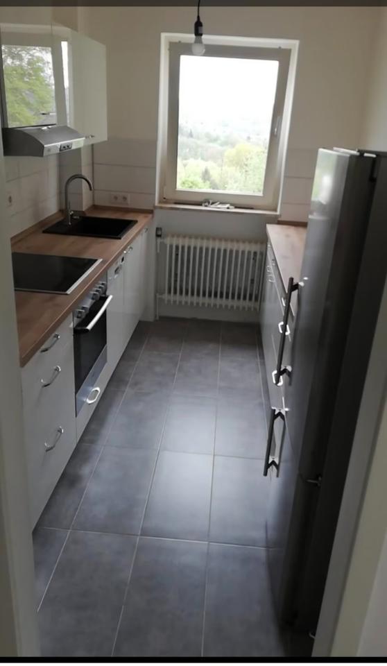 Thumbnail-Neu renovierte 3-Zimmerwohnung in 42855 Remscheid