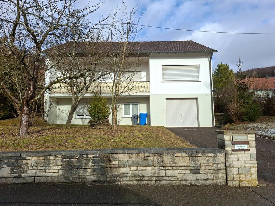 Thumbnail-Charmantes Einfamilienwohnhaus in bester Lage