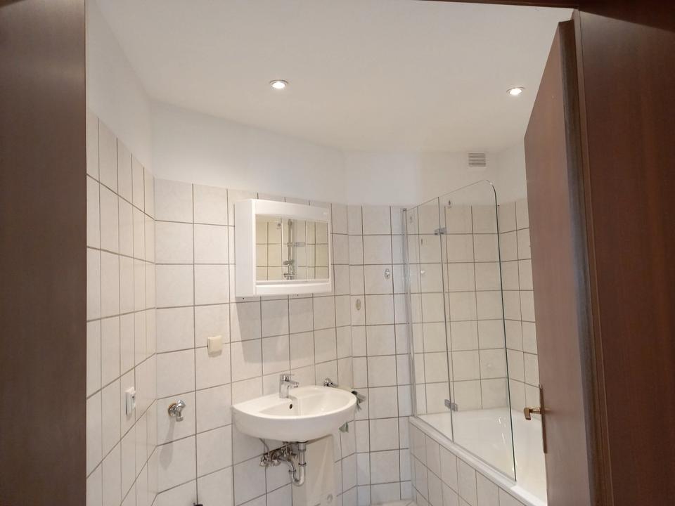 Thumbnail-Renovierte 2,5 Zi-Whg. in Westerholt an 1 - 2 Pers. (NR) zu verm.