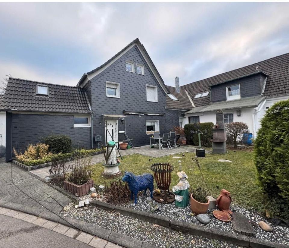 Thumbnail-Charmantes 84qm Haus zu verkaufen+Zwei Stellplätze, Doppelgarage