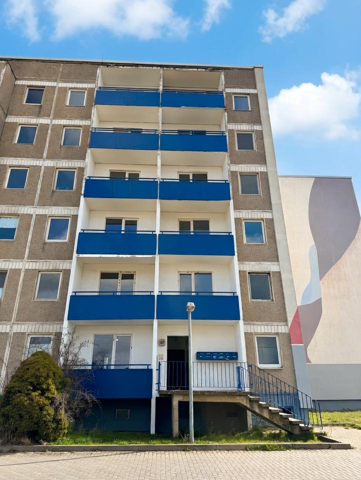 Thumbnail-Renovierte 2-Zimmer-Wohnung in Schönebeck (Elbe) zu vermieten