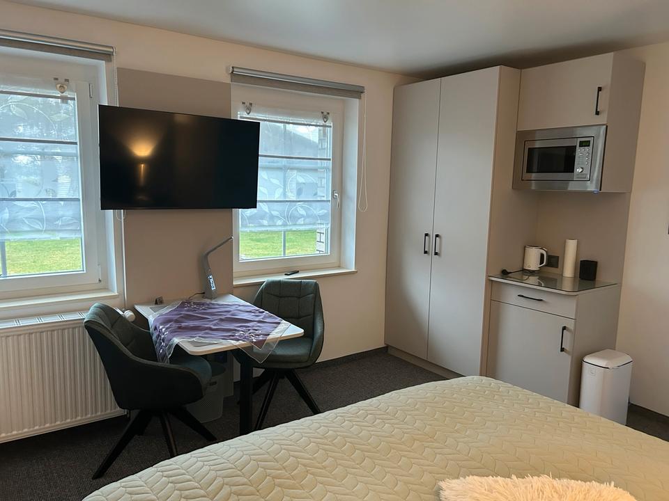 Thumbnail-Privat 1 Zimmer mit separatem Bad und Eingang