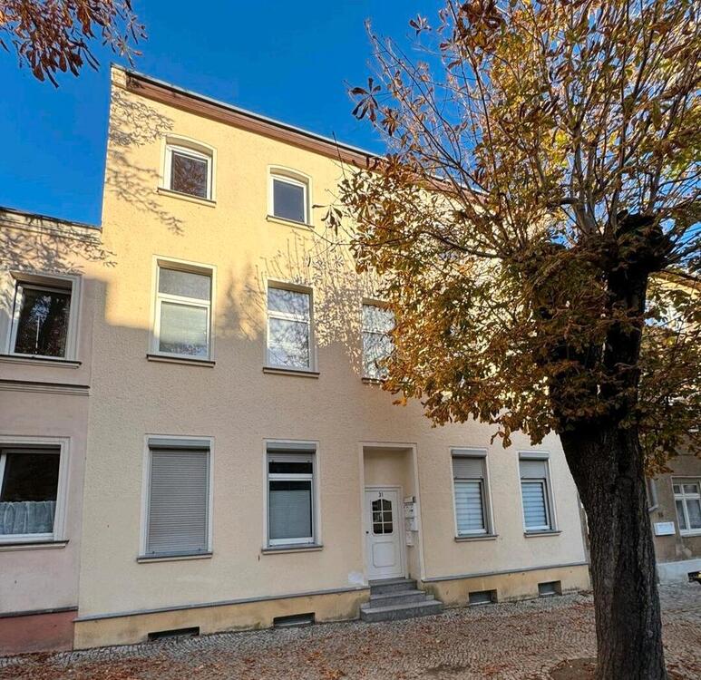 Thumbnail-Gepflegte 1,5 Zimmer Wohnung Hochpaterre Steinstrasse