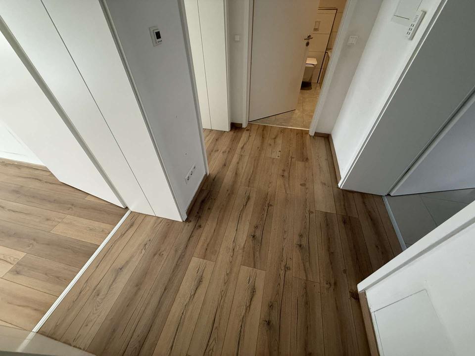 Thumbnail-Moderne Zweiraumwohnung mit Balkon