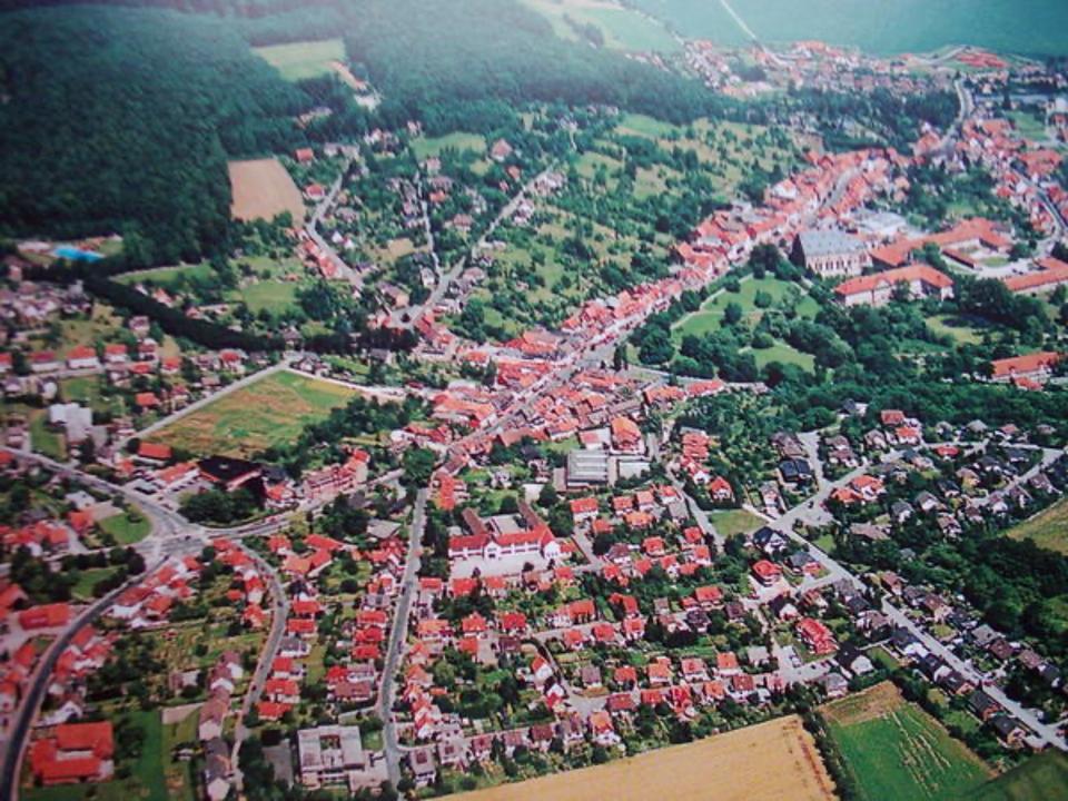 Thumbnail-Einfamilienhaus mit großem Grundstück, Randlage, Ausbaupotenzial