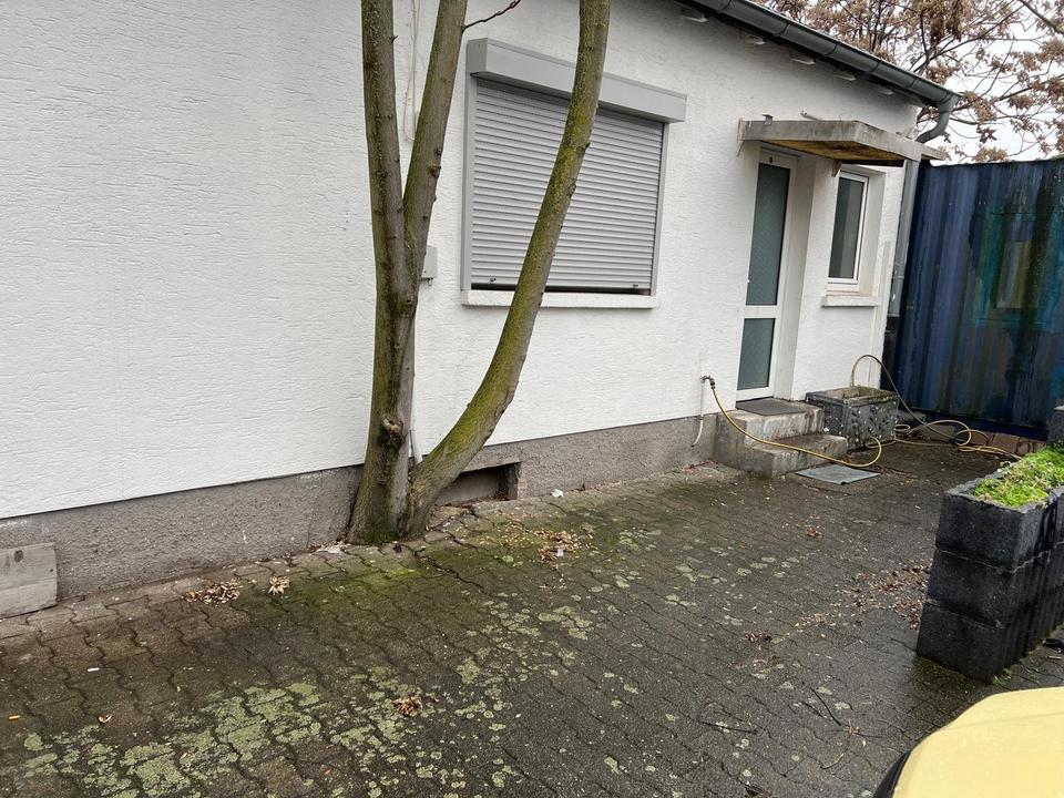 Thumbnail-Haus - Bürohäuschen Mannheim Waldhof zu vermieten