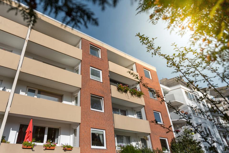 Thumbnail-Frisch modernisierte 3 12-Zimmer-Wohnung mit Balkon