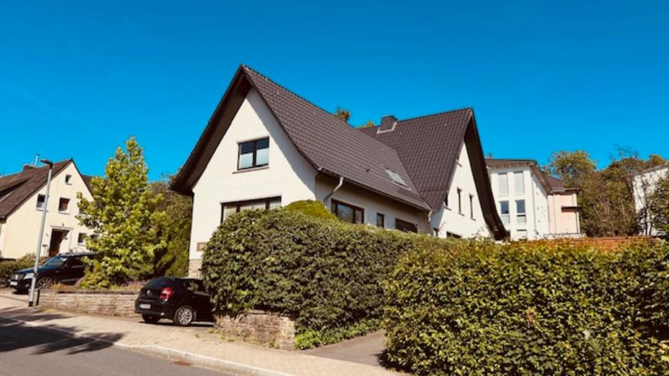 Thumbnail-3- Zimmer Wohnung in Halver, zentrumsnah mit Garage und Garten