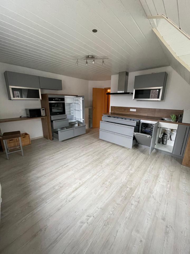 Thumbnail-Wunderschöne, helle 3,5-Zimmer Wohnung mit Balkon (Maisonette) i