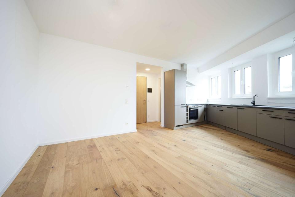 Thumbnail-Urbanes Juwel in Ehrenfeld: Smarte 3-Zimmerwohnung mit Einbauküche & Sonnenterrasse