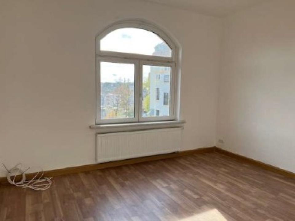 Thumbnail-Schöne charmante 4,5 Zimmer Altbauwohnung mit Blick auf das Schloss Friedenstein