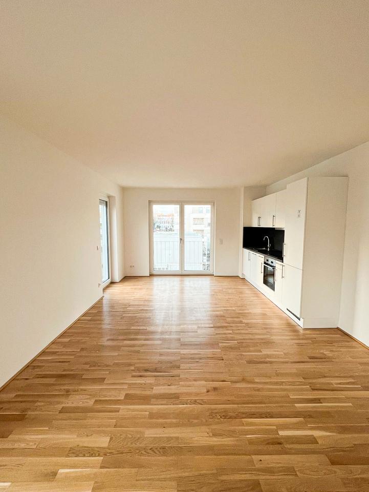 Thumbnail-Ihr neues Zuhause! Großzügige 3-Zimmer-Wohnung mit EBK und Fensterbad
