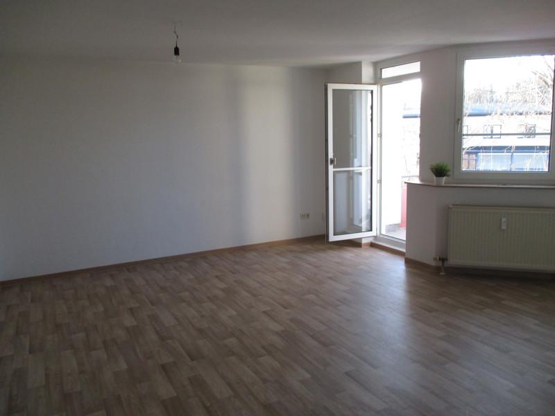 Thumbnail-Charmante 2-Zimmer-Wohnung mit Balkon und Einbauküche