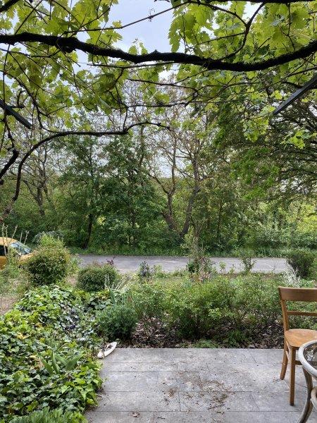 Thumbnail-Moderne 4-Zimmerwohnung mit Garten, Kamin und zwei Terrassen – ru