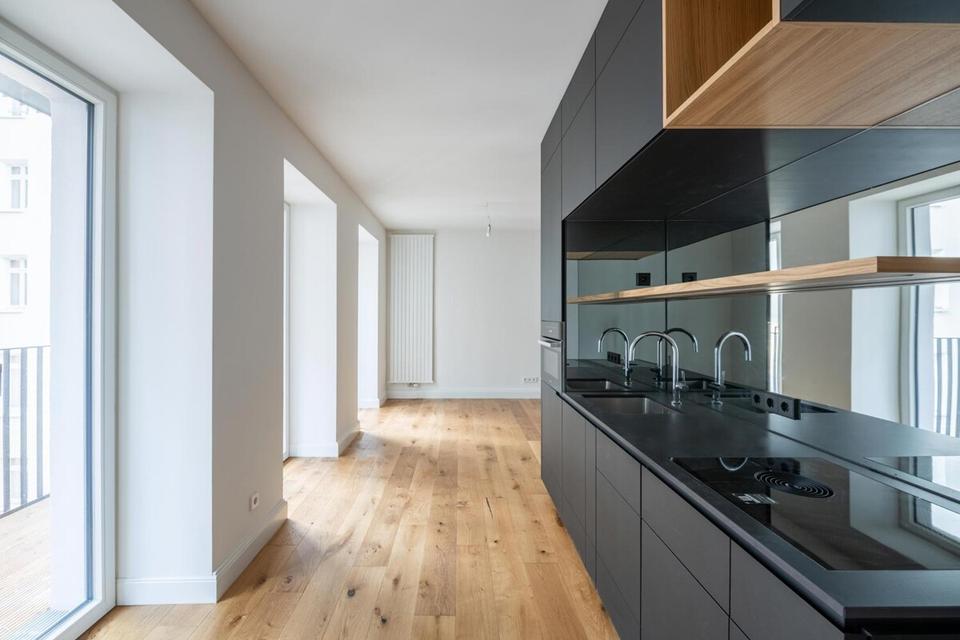 Thumbnail-Idylle im Hofgarten: Studio-Apartment mit Design-Kubus und Balkon