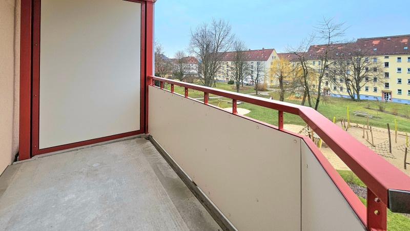 Thumbnail-ERSTBEZUG - Familienwohnung in bester Lage mit Balkon :-)