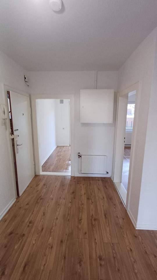 Thumbnail-Tolle 3-Zimmer Wohnung mit Balkon und frisch saniertem Bad!