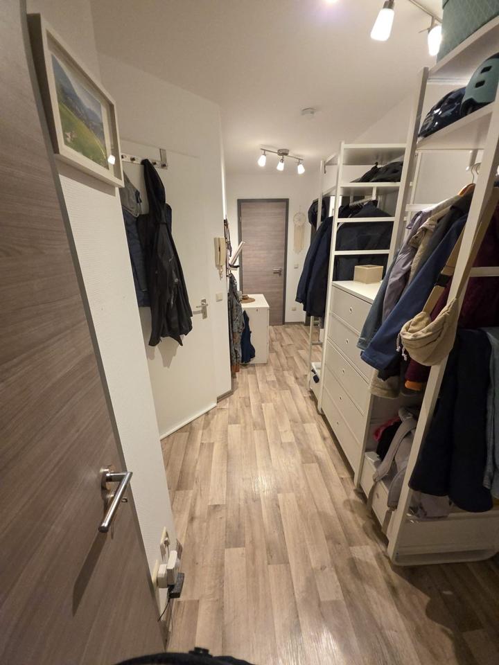 Thumbnail-Modernisierte 3 Raum Wohnung mit Balkon