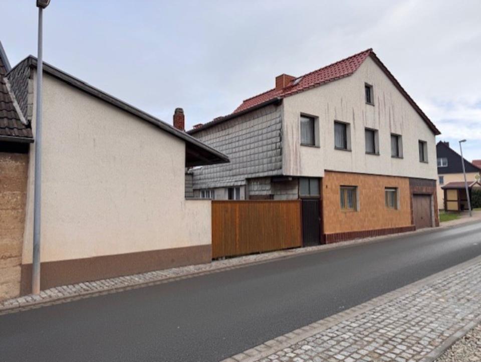 Thumbnail-Einfamilienhaus mit viel Potential, sanierungsbedürftig