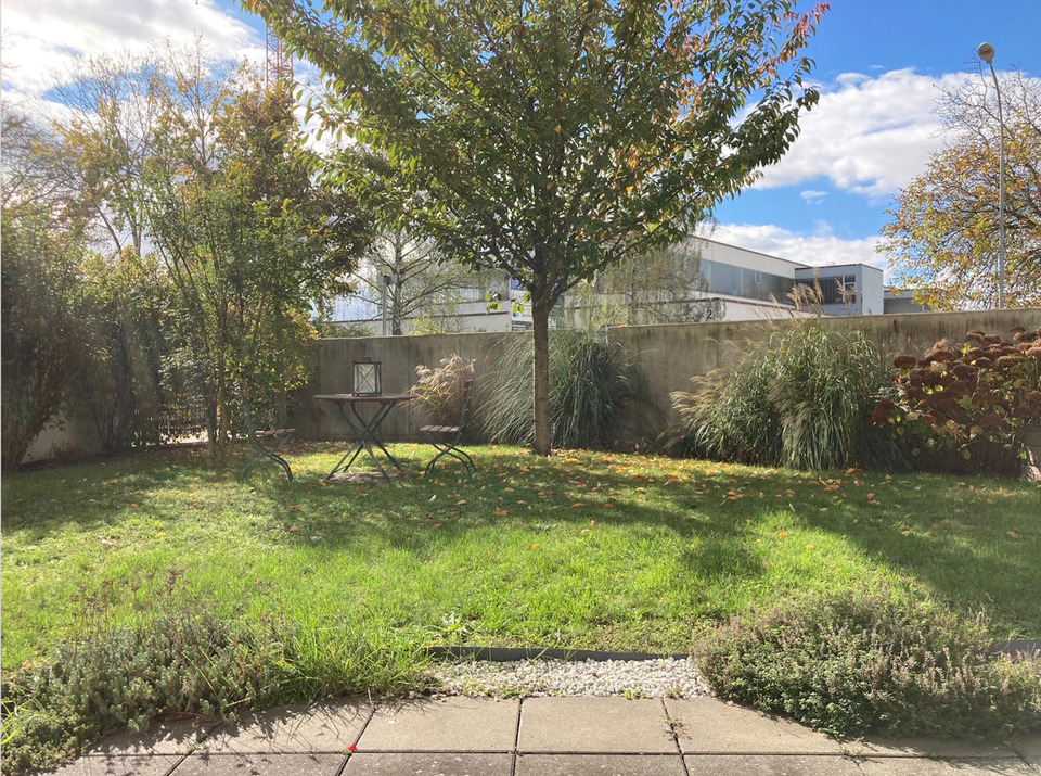 Thumbnail-Exklusive 3-Zi.-Gartenwohnung mit 200 m² Privatgarten, Top Lage