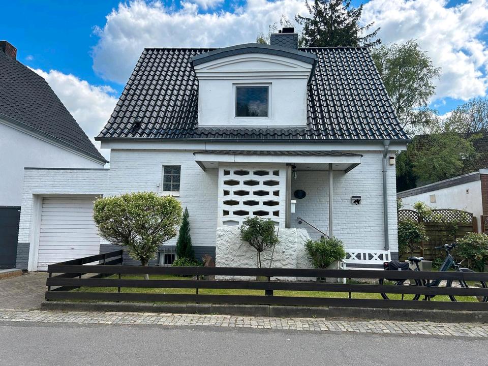 Thumbnail-gepflegtes Einfamilienhaus in Bremerhaven -Wulsdorf von privat