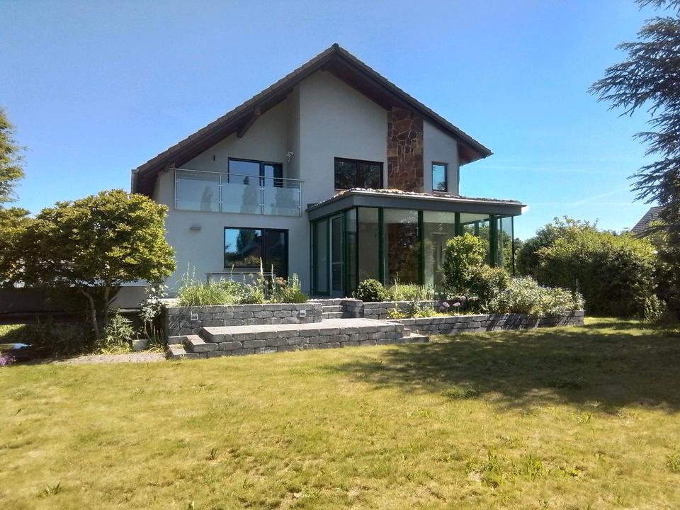 Thumbnail-Mehrgenerationenhaus mit 2 abgeschlossenen Wohnungen Provis.Frei