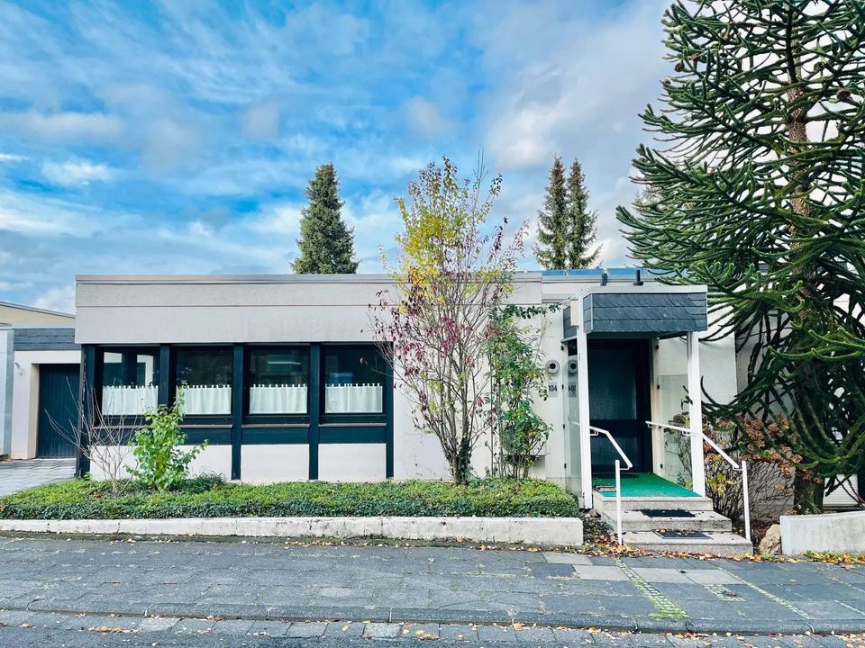 Thumbnail-Gepflegter Bungalow mit 2 Wohnbereichen in Bonn-Medinghoven