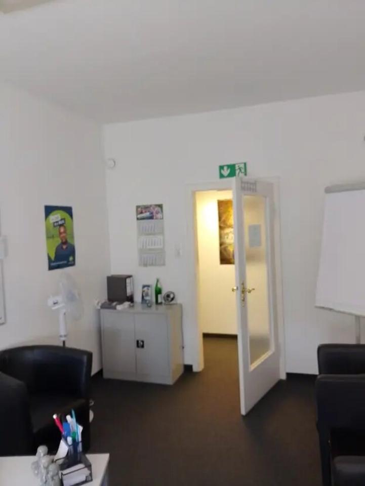 Thumbnail-Nachmieter für schönes 80 qm - Büro in Düsseldorf-Friedrichstadt