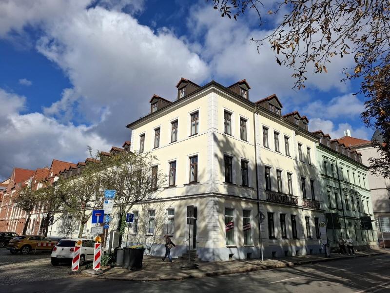 Thumbnail-Grosszügige 3-Raum-Wohnung mit EBK ! - Ideal für die WG !