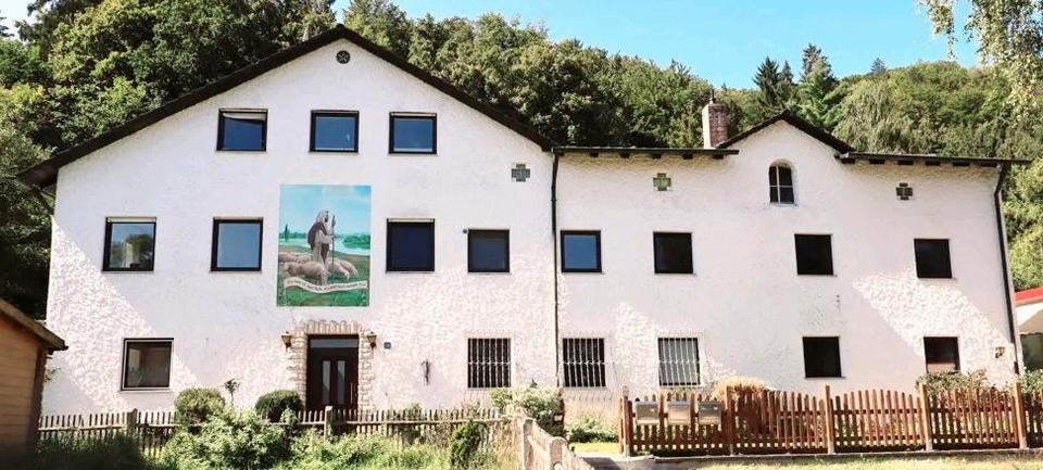 Thumbnail-Mehrfamilienhaus mit großem Garten - von Privat