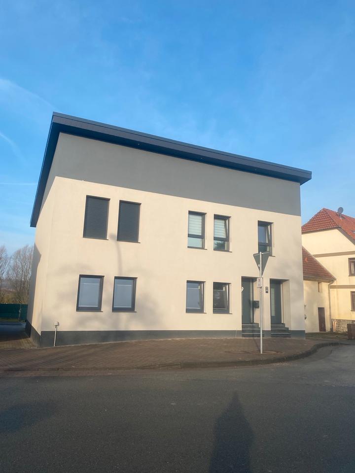 Thumbnail-Eine 3 Zimmer Wohnung zu vermieten 900€ kalt