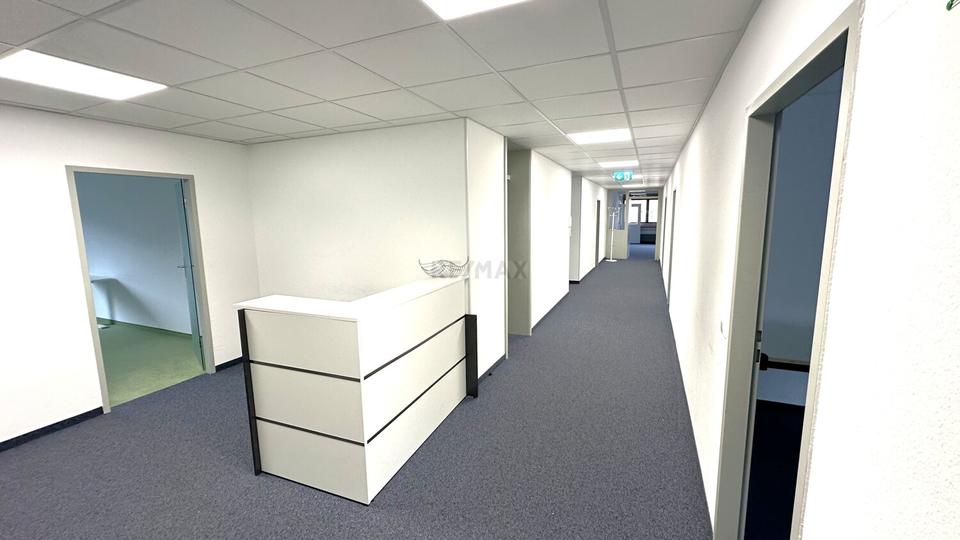 Thumbnail-Einzeln oder im Paket: Attraktive Büro- & Praxisräume in der Innenstadt für Ihre Businessidee