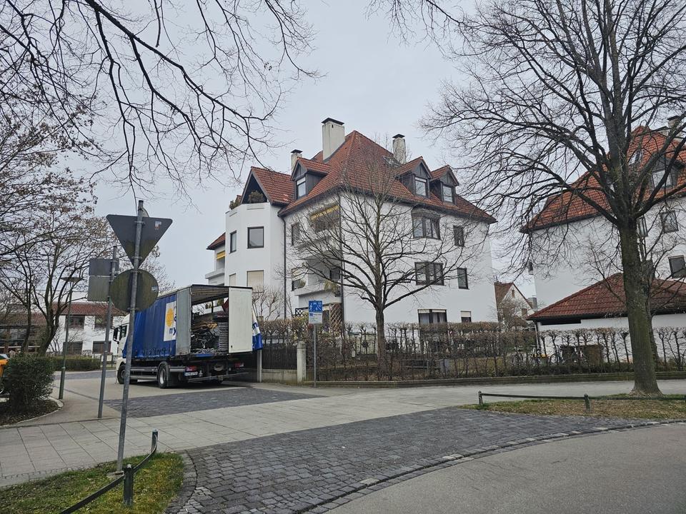 Thumbnail-Ruhige, sonnige 4-Zimmer Wohnung im südlichen Univiertel