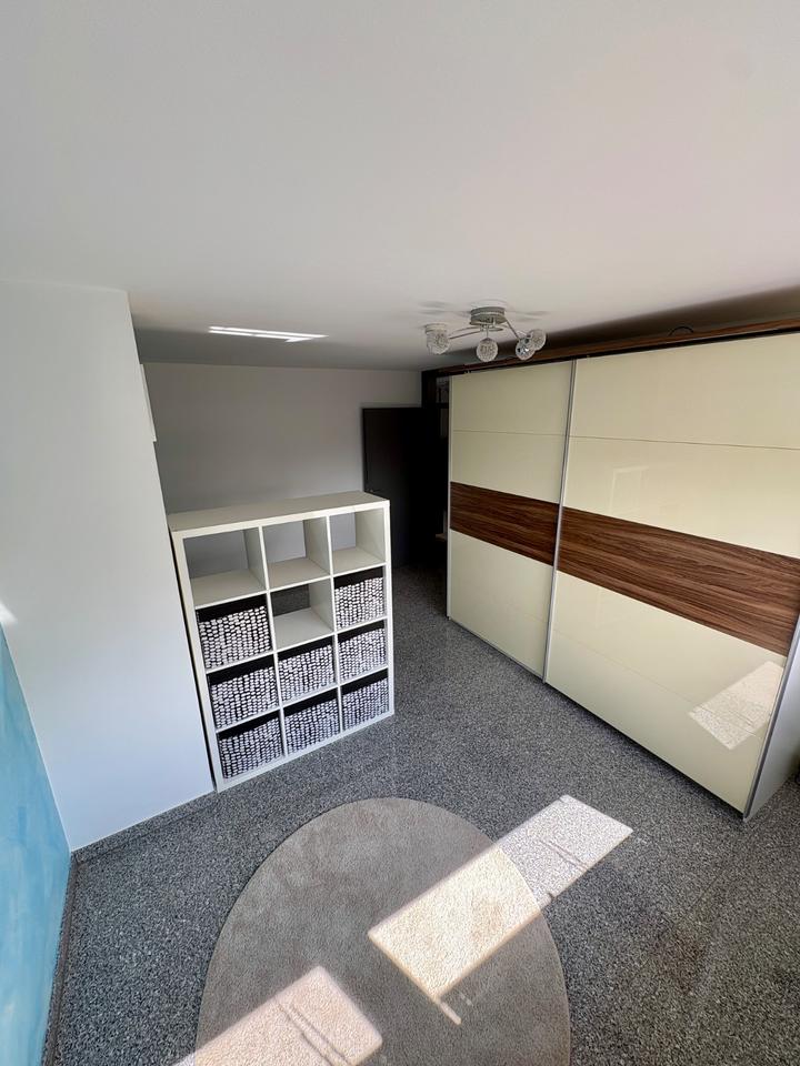 Thumbnail-Helles modernes WG-Zimmer zu vermieten