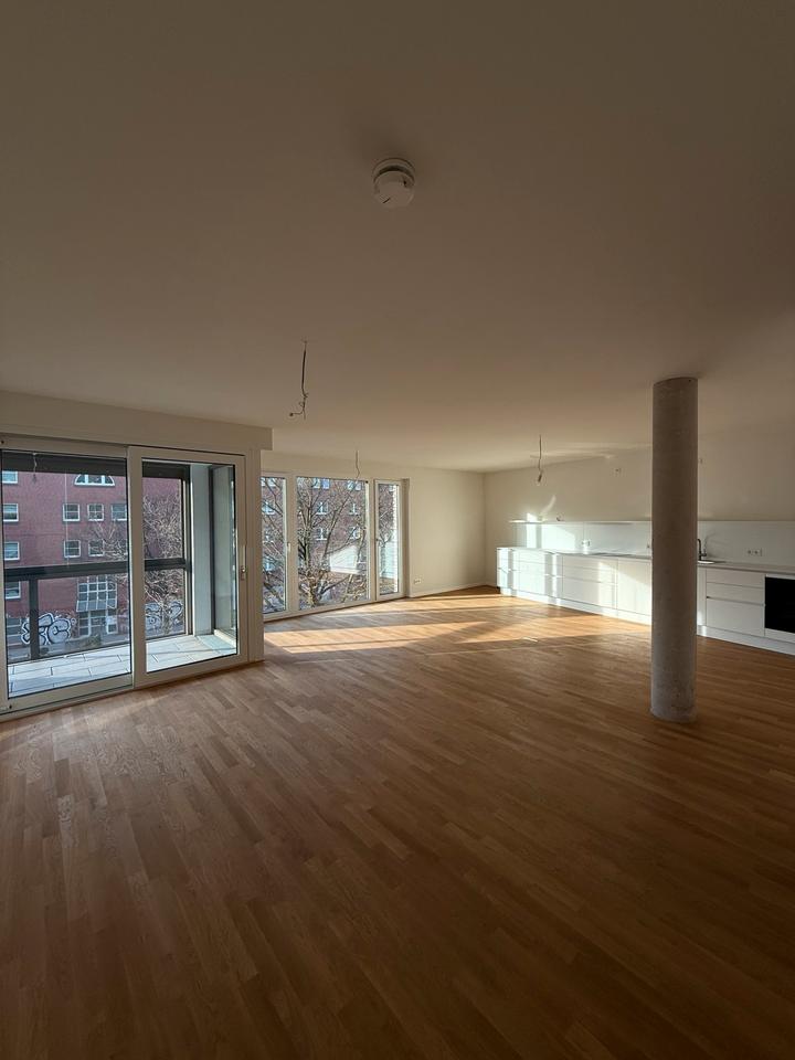 Thumbnail-Erstbezug: Helle Neubauwohnung mit Balkon, Fahrstuhl & Tiefgarage