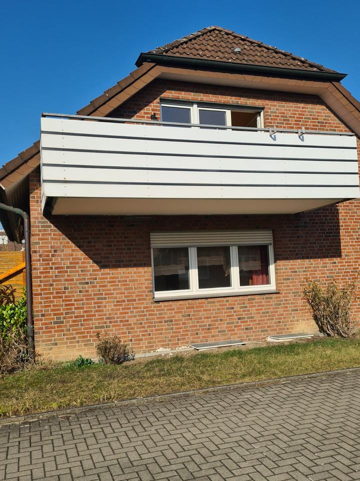 Thumbnail-Einfamilienhaus mit Einliegerwohnung im Grünen