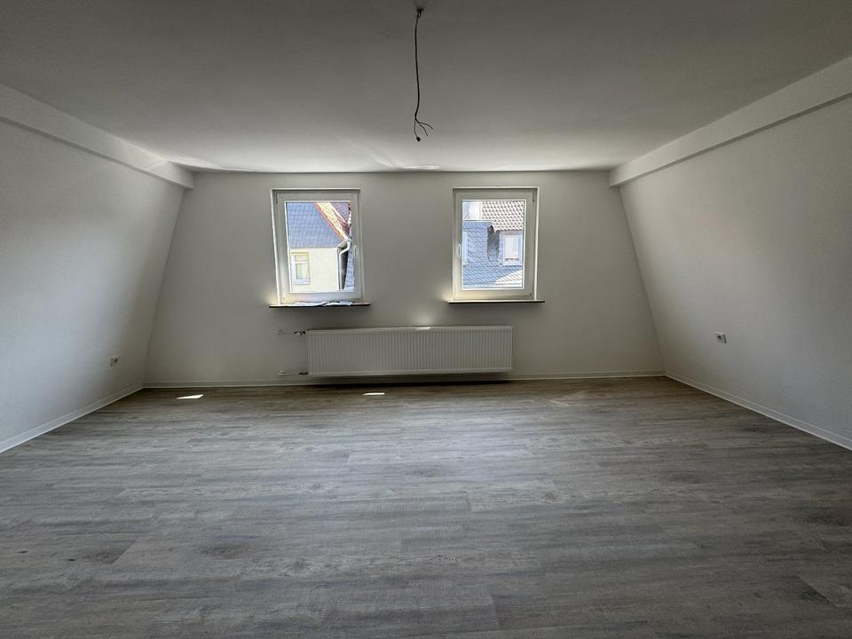 Thumbnail-Erstbezug nach Sanierung Geräumige 3 ZKB in Homberg Ohm