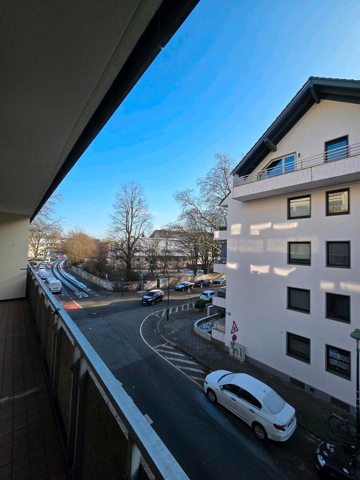 Thumbnail-Gepflegte Etagenwohnung mit großem Südbalkon || Sofort verfügbar