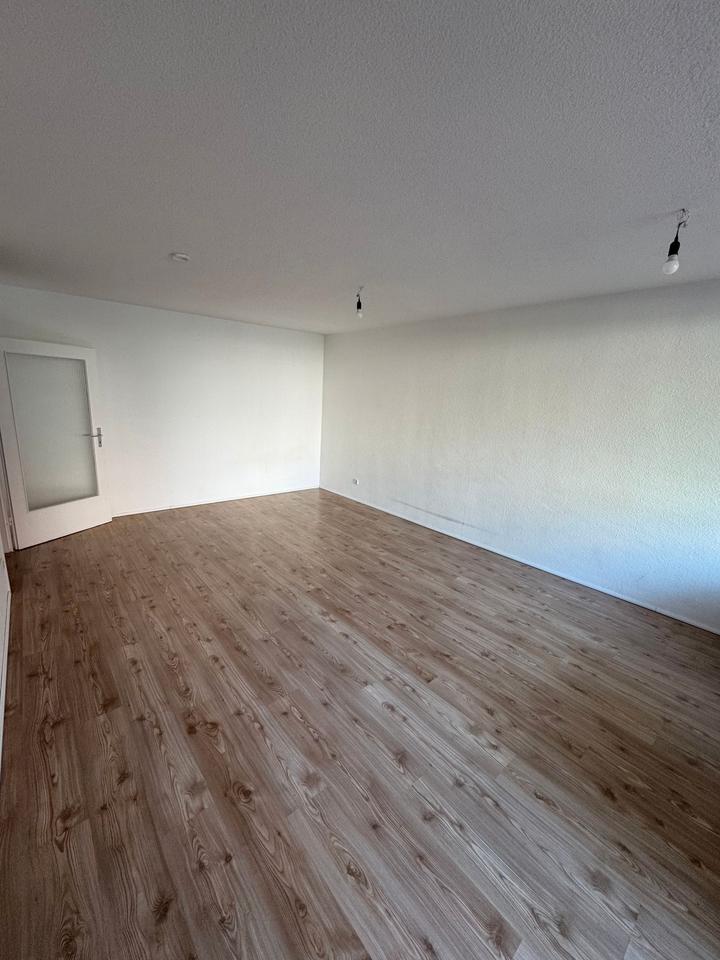 Thumbnail-Helle 1-Zimmer-Wohnung mit Balkon in Gelsenkirchen